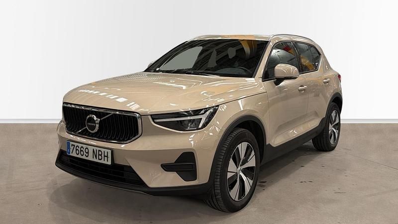 Usado Volvo XC40 Core 163 CV (119 kW) 2025 Gris SUV