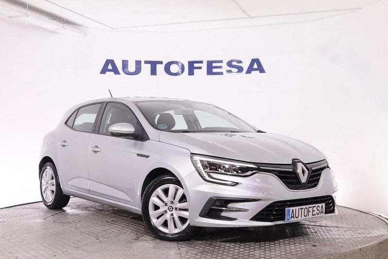 Usado Renault Mégane Cabriolet Equilibre 115 CV (84 kW) 2023 Plata Descapotable