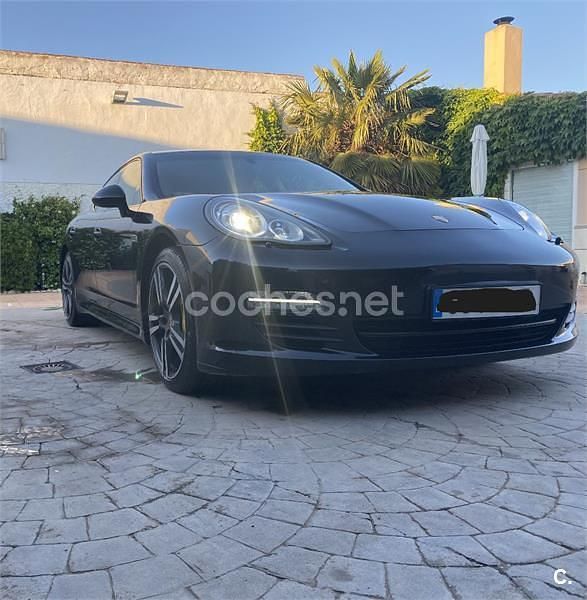 Usado Porsche Panamera 250 CV (183 kW) 2012 Negro Utilitario
