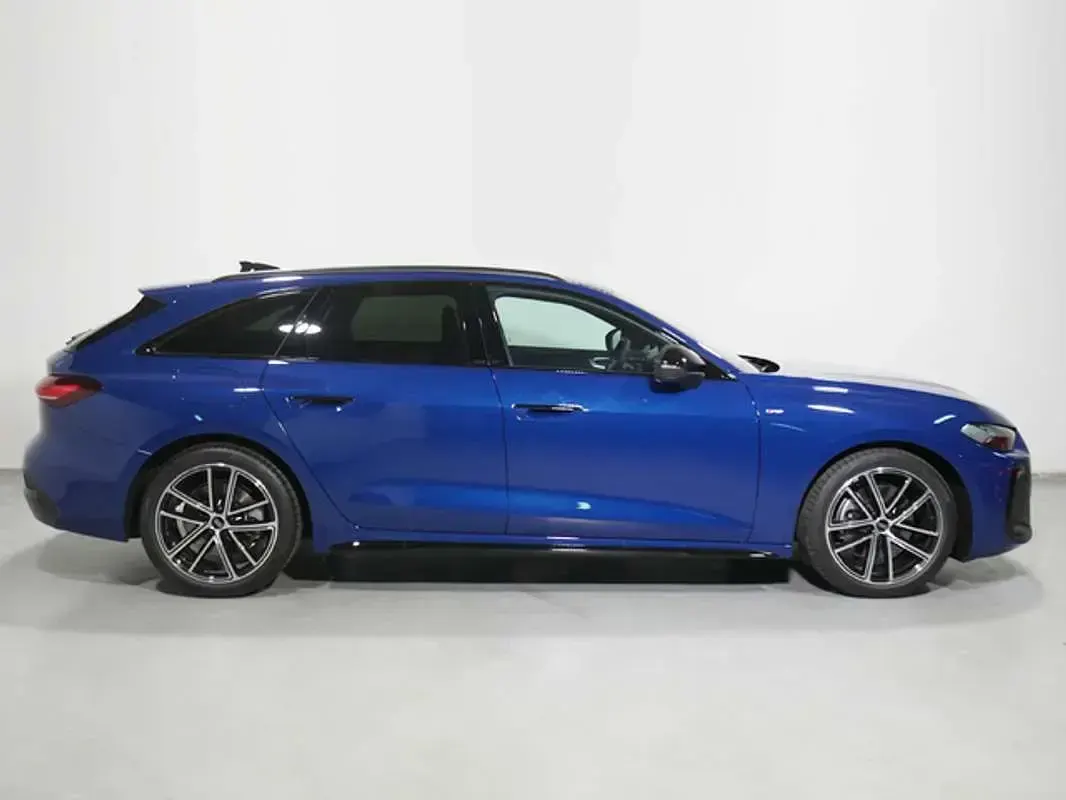 Ny Audi A5 204 HK (150 kW) 2025 Blå Stationcar