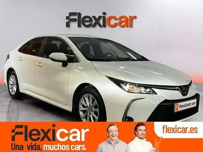 Usado Toyota Corolla Active 122 HP (89 kW) 2022 Branco Sedan