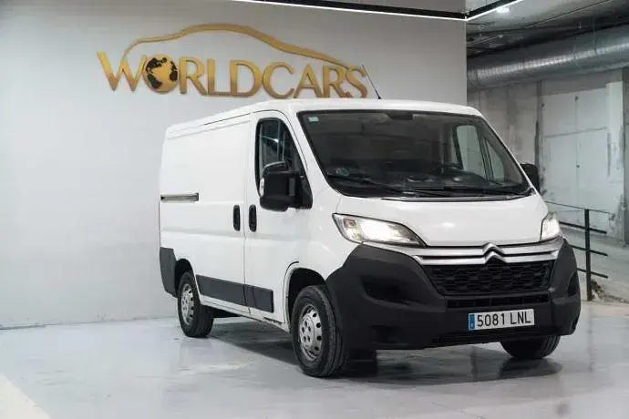 Usado Citroën Jumper 120 CV (88 kW) 2021 Blanco Monovolumen
