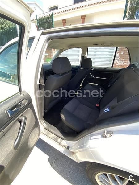 Usado VW Golf III Highline 110 CV (80 kW) 1998 Blanco Berlina