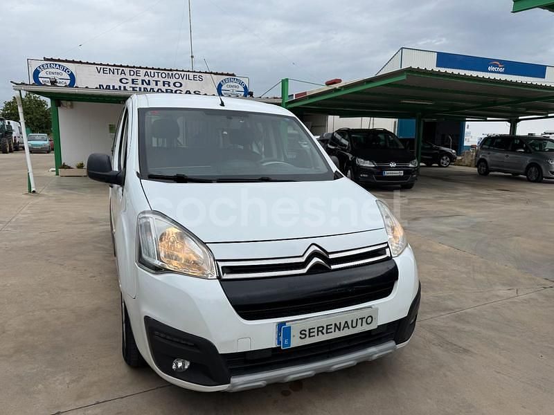 Blanco Usado 2016 Citroën Berlingo Live Monovolumen | 9999 € (Un poco caro) - Imagen 1/4