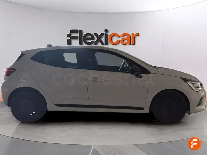 Usado Renault Clio V Equilibre 90 CV (66 kW) 2023 Blanco Berlina
