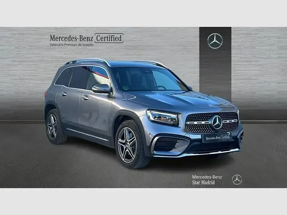 Usado Mercedes GLB220 190 CV (139 kW) 2025 Gris SUV