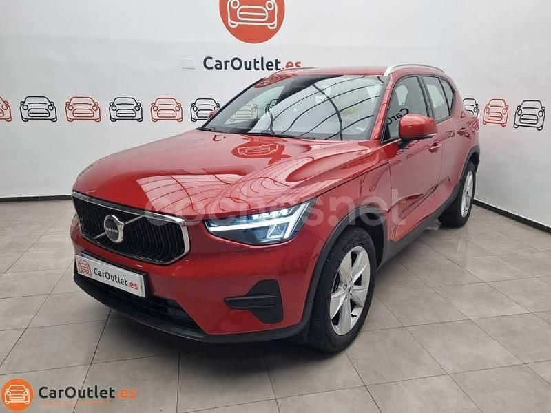 Usado Volvo XC40 Core 163 CV (119 kW) 2024 Rojo SUV