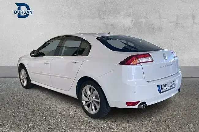 Usado Renault Laguna III LIMITED 131 CV (96 kW) 2015 Blanco Berlina