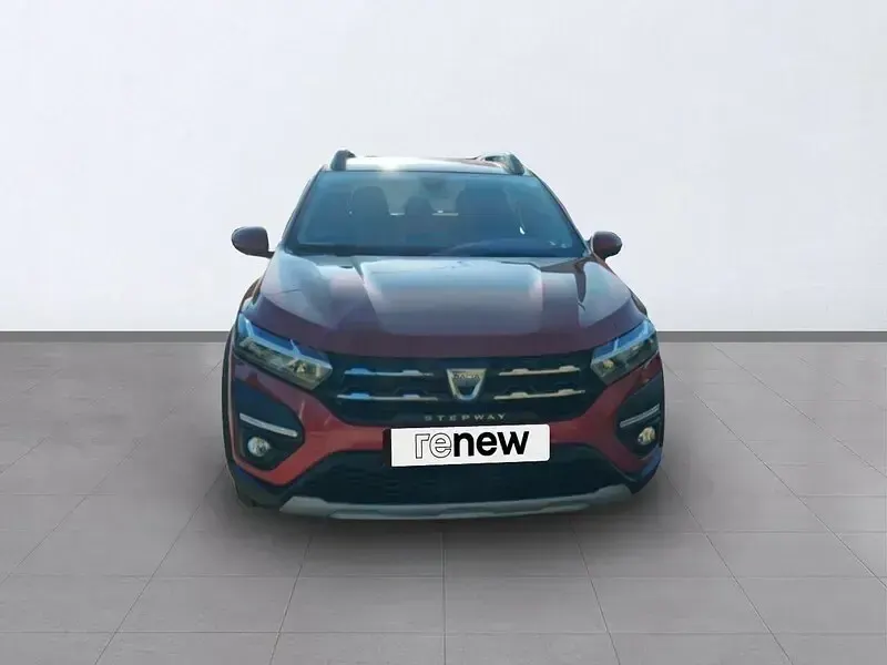 Usado Dacia Sandero Comfort 100 CV (73 kW) 2022 Rojo Berlina