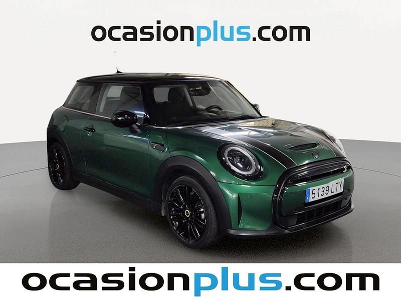 Usado Mini Cooper SE 135 kW (184 CV) 2021 Verde Utilitario