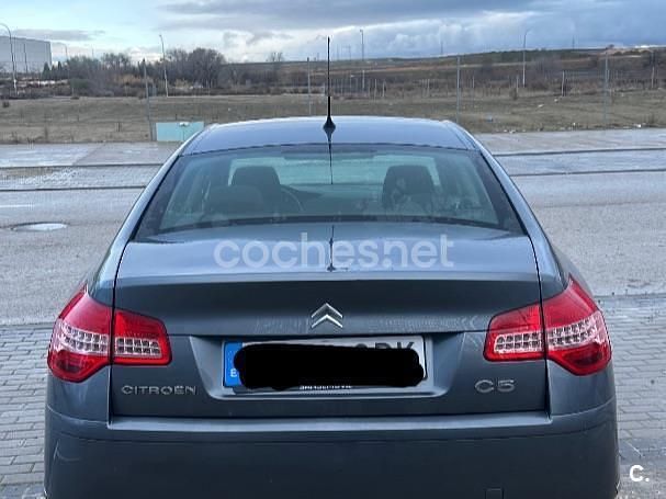 Usado Citroën C5 143 CV (105 kW) 2008 Azul Berlina