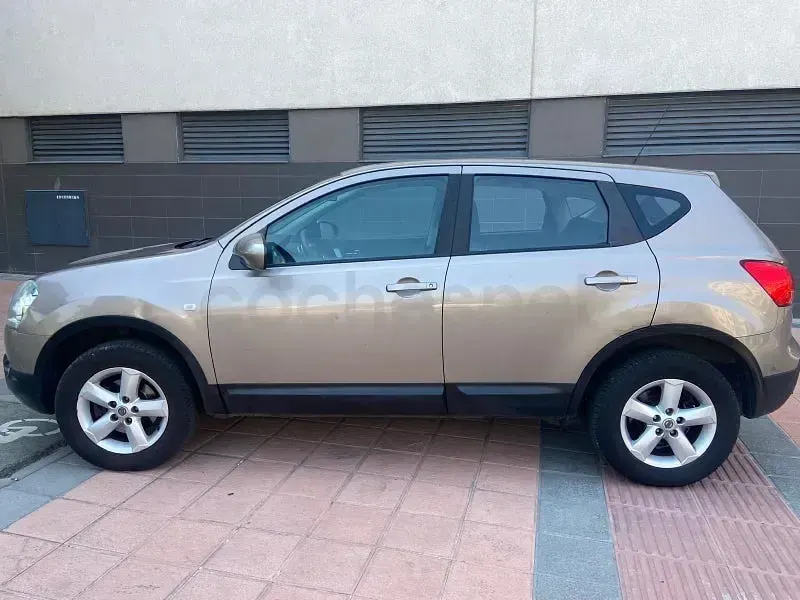 Usado Nissan Qashqai Acenta 115 CV (84 kW) 2008 Beige SUV