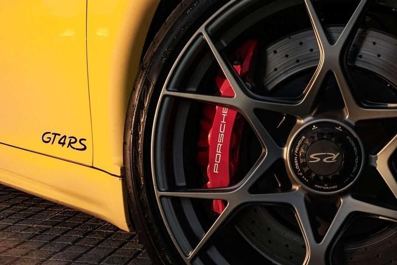 Usado Porsche Cayman GT4 500 CV (367 kW) 2022 Amarillo Coupe