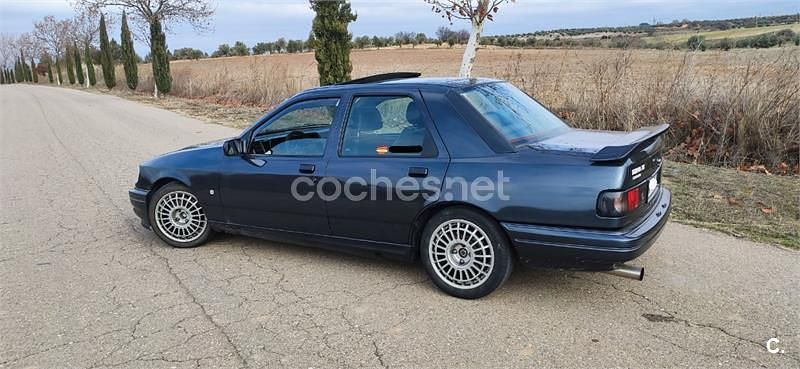 Usado Ford Sierra 204 CV (150 kW) 1989 Negro Berlina