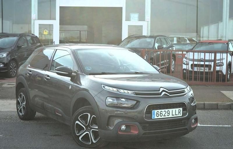 Usado Citroën C4 Cactus 99 CV (72 kW) 2021 Gris Utilitario