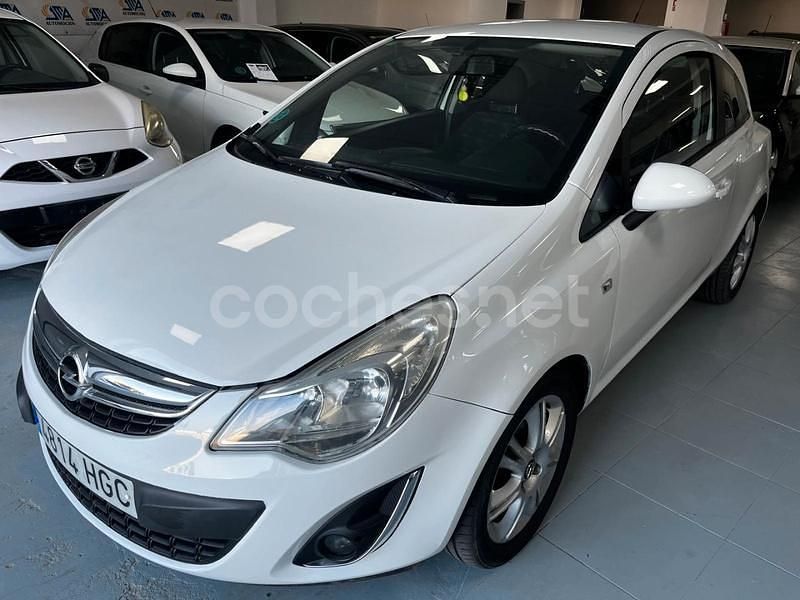 Blanco Usado 2011 Opel Corsa Selective Berlina | 3999 € (Buen precio) - Imagen 1/4