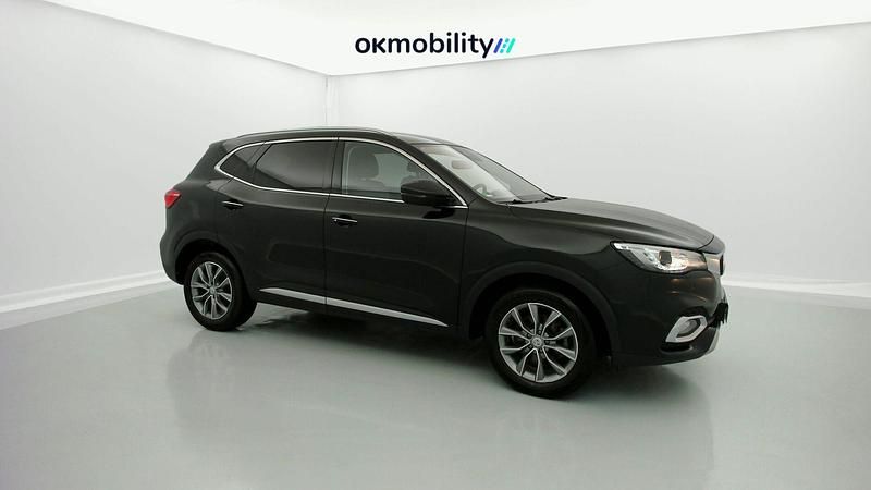 Usado MG HS Comfort 162 HP (119 kW) 2023 Preto SUV