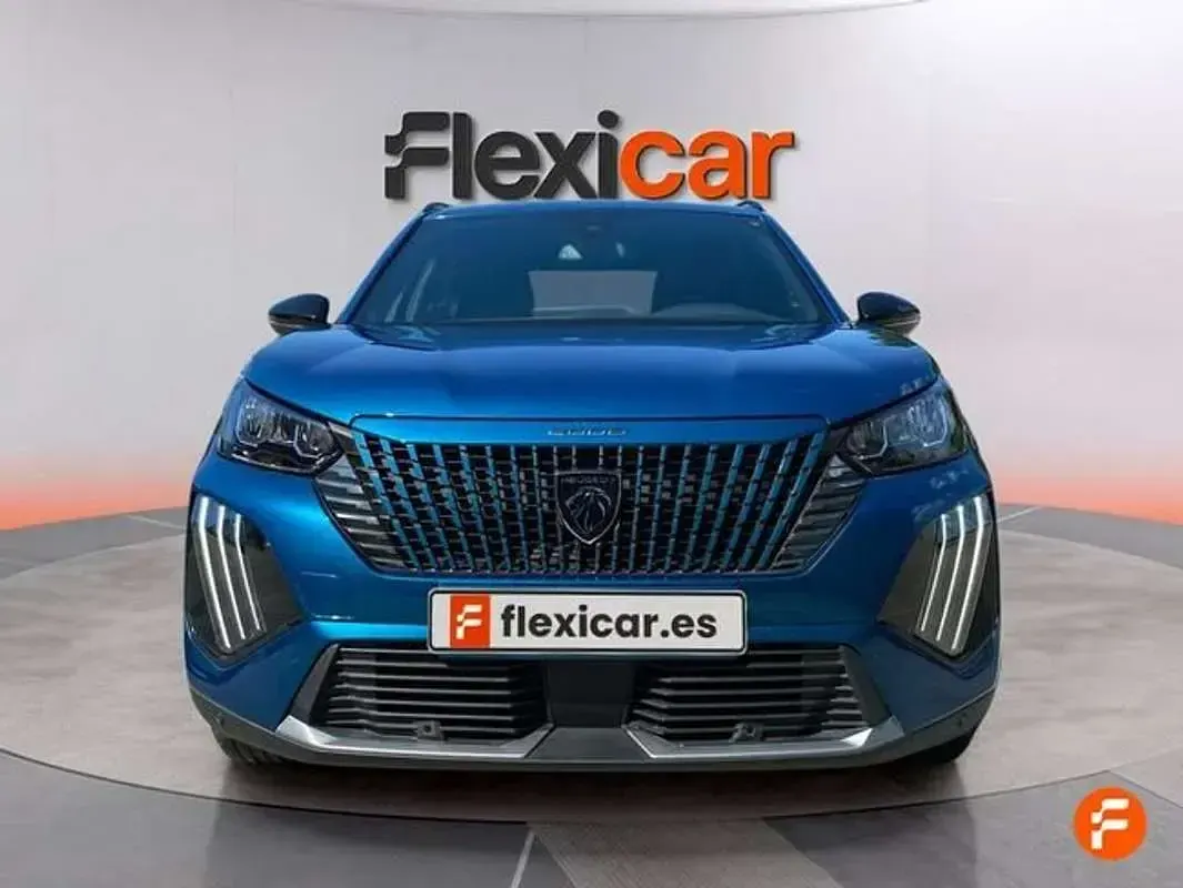 Usado Peugeot 2008 Allure 101 HP (74 kW) 2025 Azul SUV