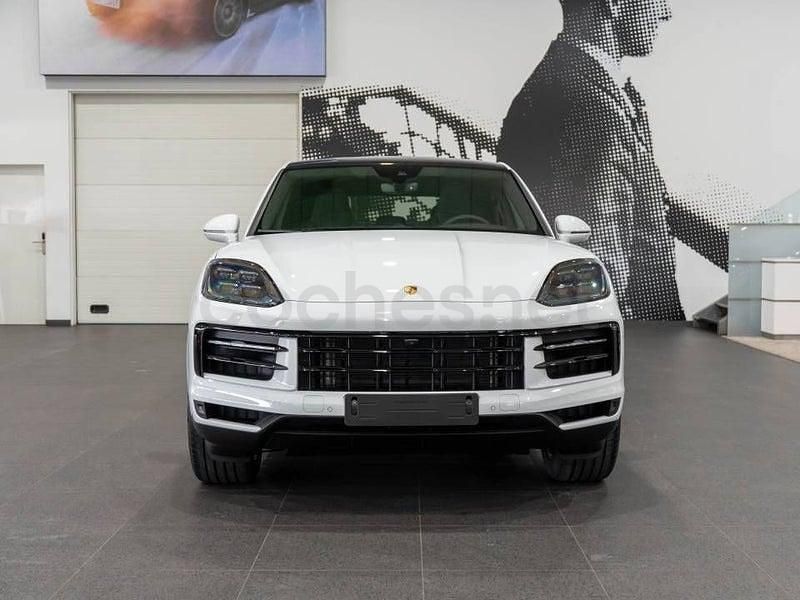 Usado Porsche Cayenne 470 CV (345 kW) 2025 Blanco SUV