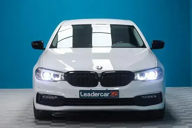 Käytetty BMW 530 Sport Line 265 HP (194 kW) 2017 Valkoinen Sedan