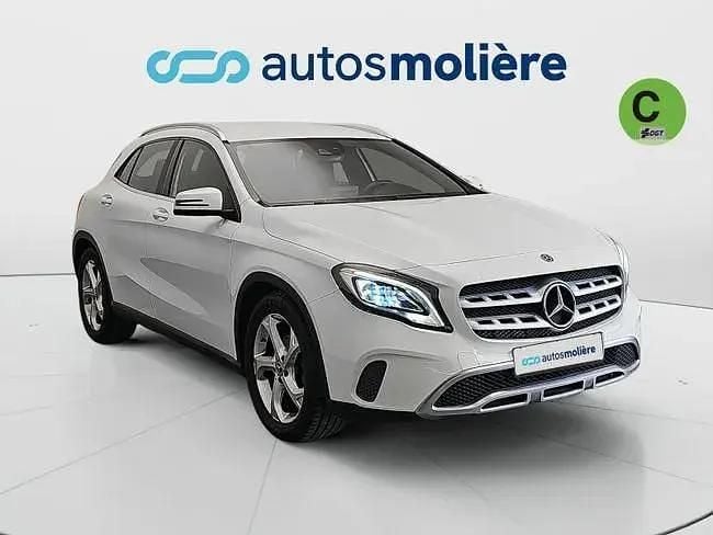 Usado Mercedes GLA200 136 HP (100 kW) 2017 Branco SUV