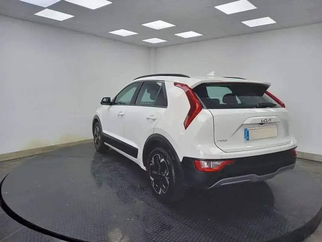 Usado Kia e-Niro 150 kW (204 CV) 2023 Blanco SUV