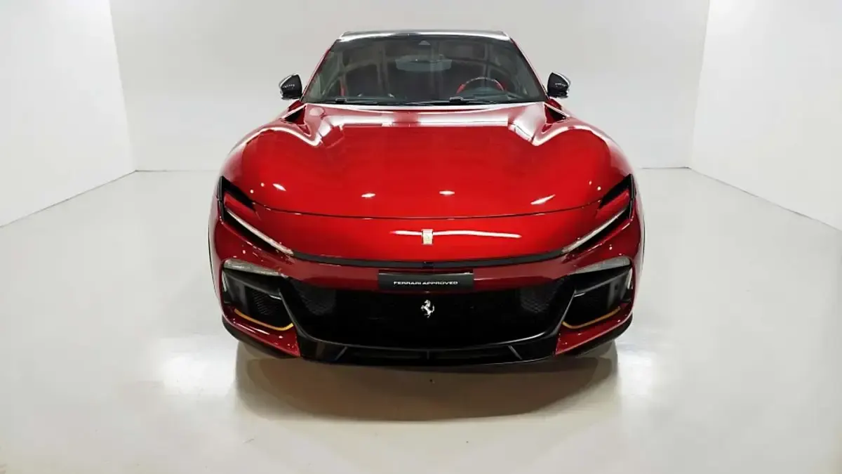 Usado Ferrari Purosangue 725 CV (533 kW) 2024 Rojo SUV