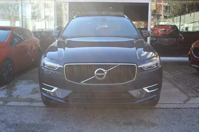 Usado Volvo XC60 Business Edition 392 CV (288 kW) 2019 Azul SUV