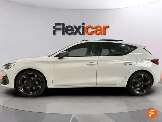 Usado Cupra Leon 150 CV (110 kW) 2023 Blanco