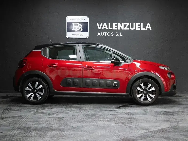 Usado Citroën C3 Feel 82 CV (60 kW) 2019 Granate Utilitario