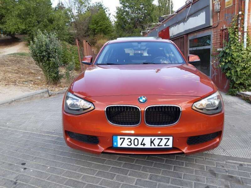 Usado BMW 118 170 CV (125 kW) 2012 Naranja Utilitario