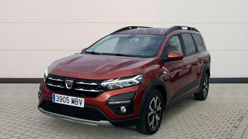 Używany Dacia Jogger Comfort 110 KM (80 kW) 2022 Brązowy Minivan