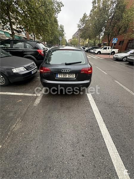 Usado Audi A6 180 CV (132 kW) 2005 Negro Familiar