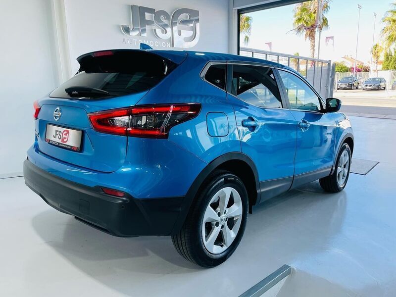 Usado Nissan Qashqai Acenta 110 CV (80 kW) 2016 Azul SUV