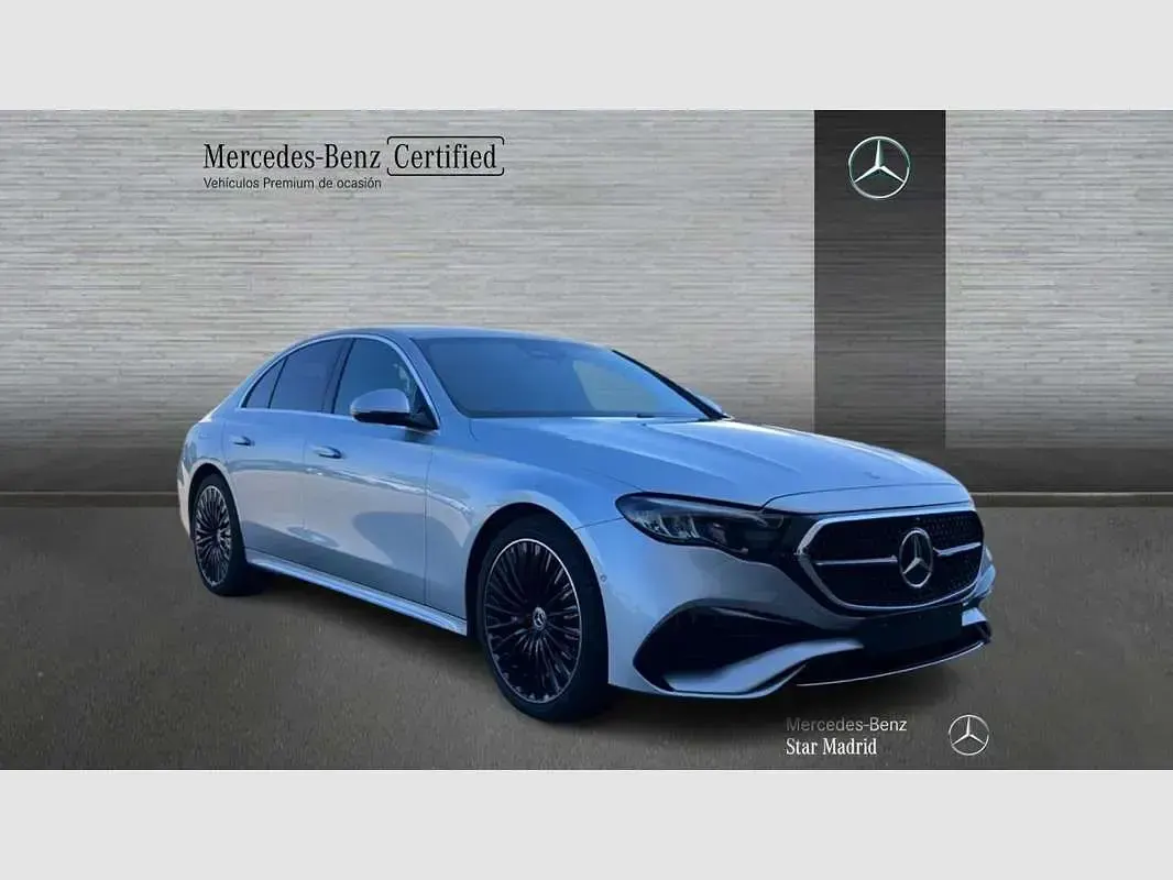 Usado Mercedes E220 197 CV (144 kW) 2026 Plateado Berlina