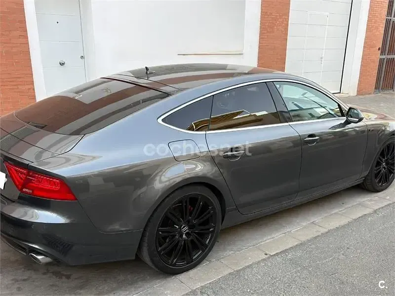Usado Audi A7 Sportback 204 CV (150 kW) 2013 Gris / plata Utilitario