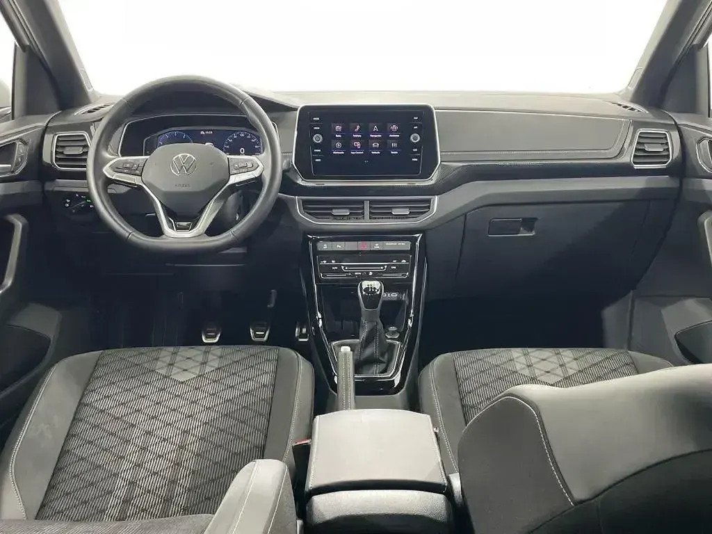 Usado VW T-Cross R-line 116 CV (85 kW) 2025 Blanco SUV