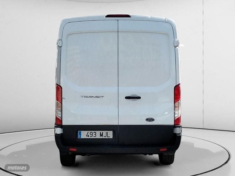 Usado Ford Transit Trend 130 CV (95 kW) 2023 Blanco Van