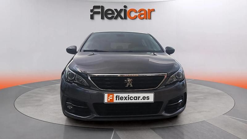 Usado Peugeot 308 Active 110 CV (80 kW) 2020 Gris Berlina
