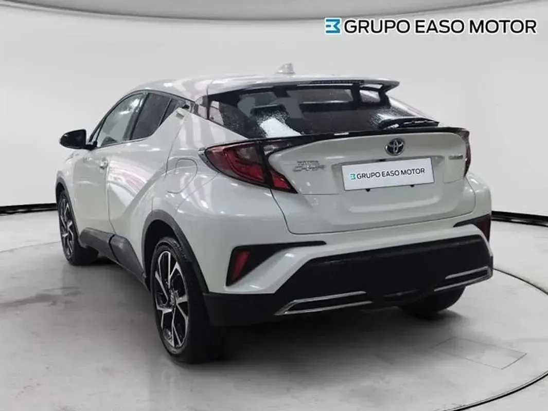 Usado Toyota C-HR Advance 184 CV (135 kW) 2022 Blanco SUV