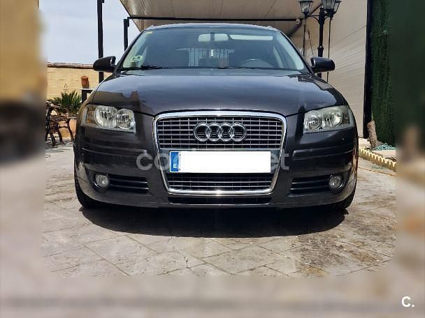 Negro Usado 2007 Audi A3 Sportback Ambiente Berlina | 6200 € (Buen precio) - Imagen 1/4