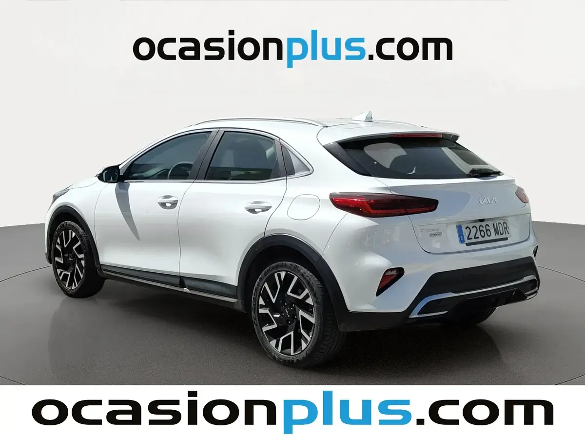Usado Kia XCeed 160 CV (117 kW) 2023 Blanco SUV