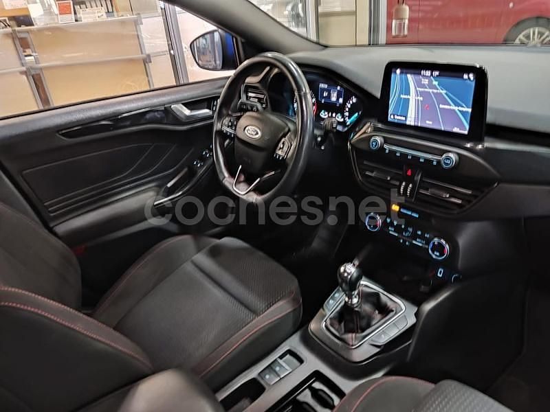 Usado Ford Focus ST-Line 125 CV (91 kW) 2019 Azul Familiar