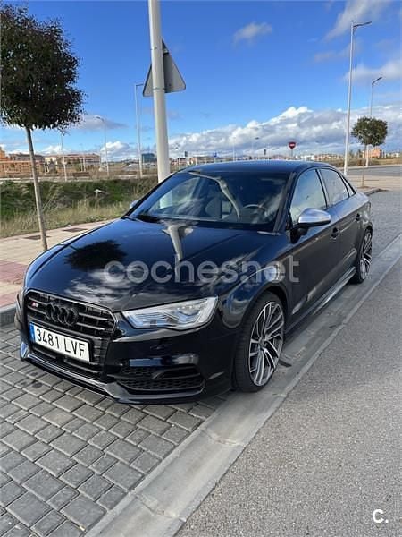 Usado Audi S3 300 CV (220 kW) 2014 Negro Berlina