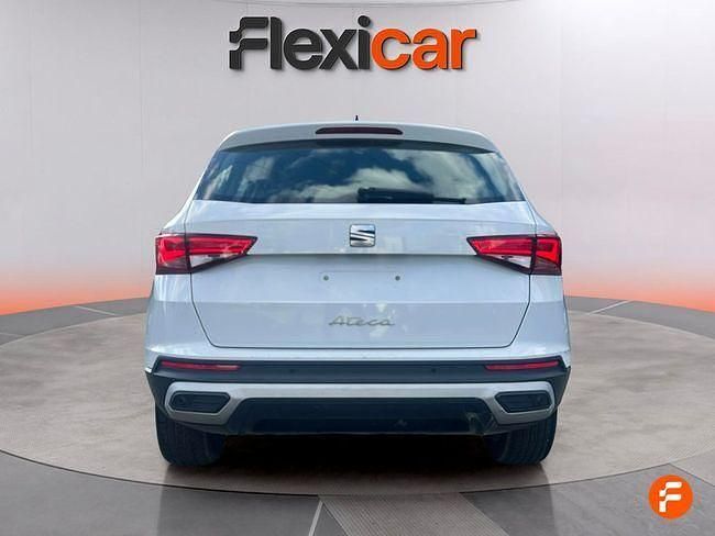 Usado Seat Ateca Style 150 CV (110 kW) 2023 Blanco SUV