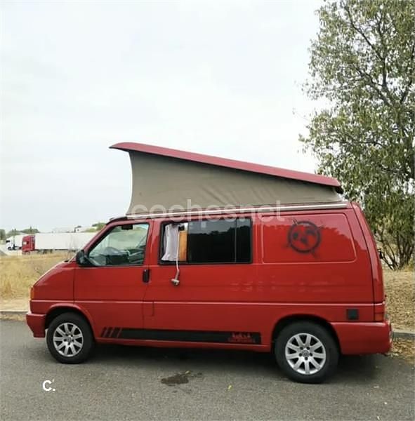 Usado VW California Beach 110 CV (80 kW) 2019 Rojo Van