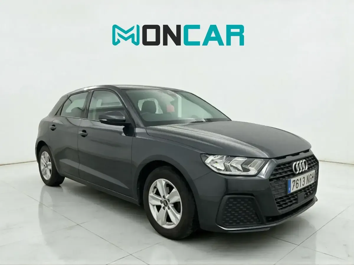 Usado Audi A1 Sportback Premium 95 CV (69 kW) 2022 Gris / plata Utilitario