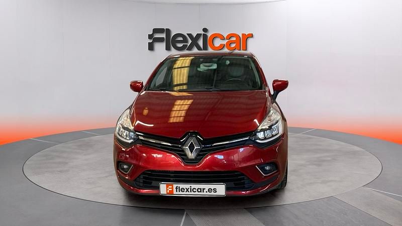 Usado Renault Clio IV Zen 91 CV (66 kW) 2019 Rojo Berlina