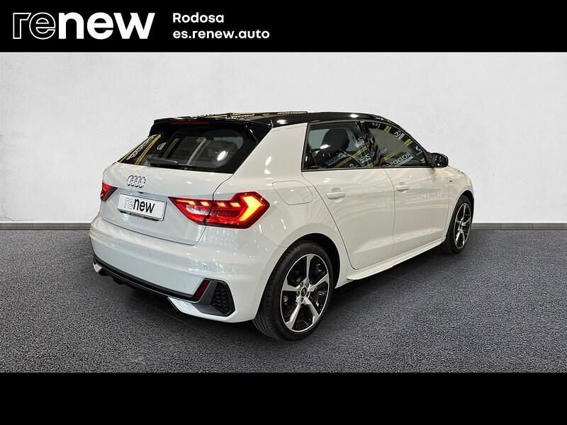 Usado Audi A1 Sportback Comfort 110 CV (80 kW) 2022 Blanco Utilitario