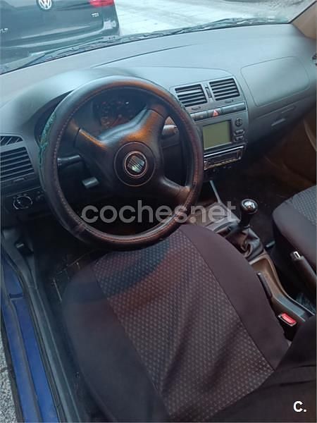 Azul Usado 1999 Seat Ibiza Stella Berlina | 1150 € (Buen precio) - Imagen 1/4